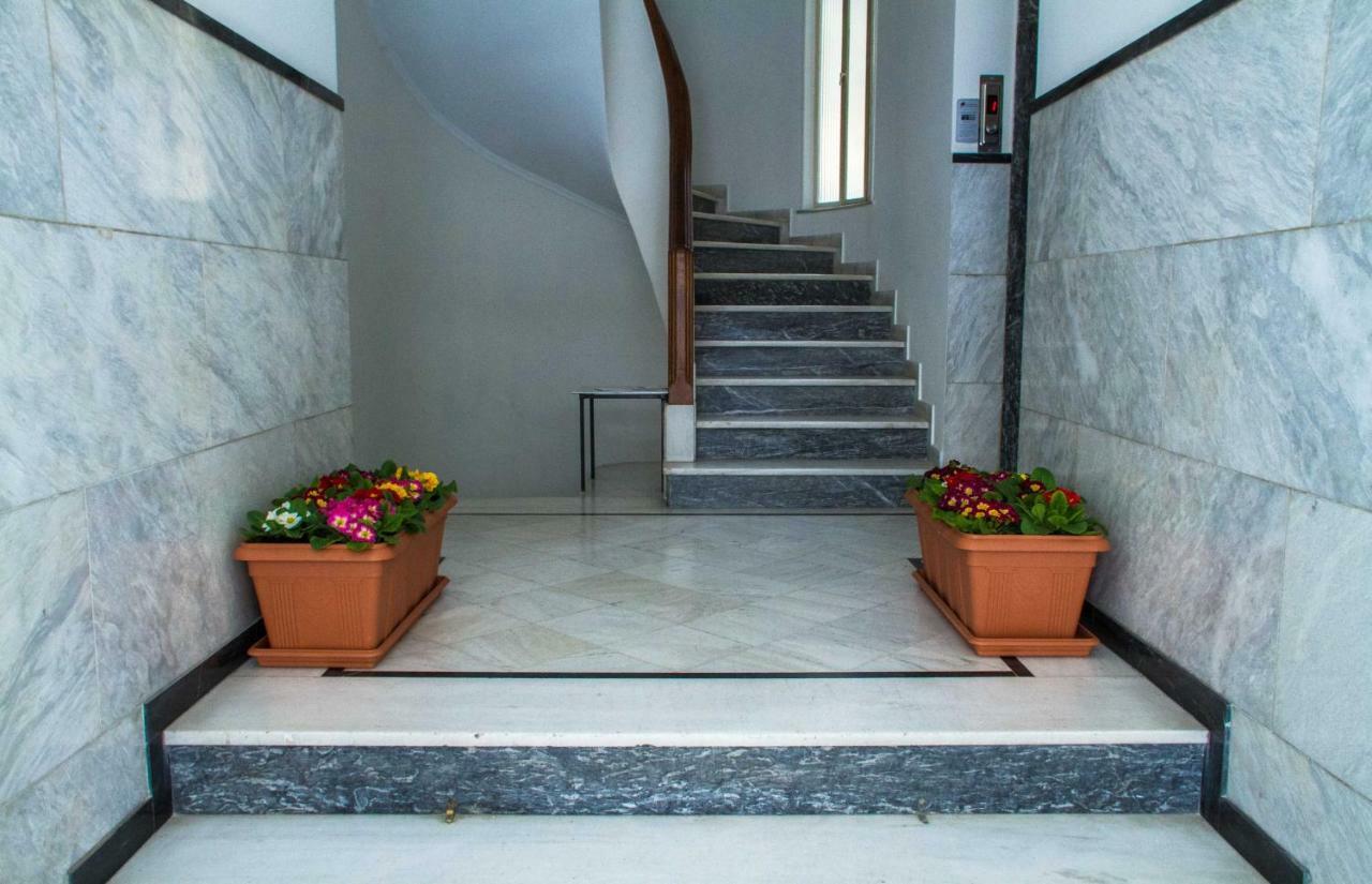 Appartement At The Foothills Of Acropolis